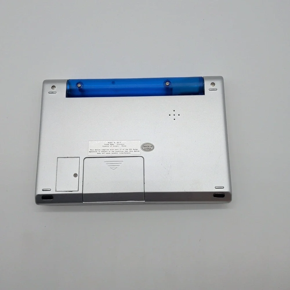 Ultronic WS-9 World Traveler Portable Flip Up Alarm Clock Radio Calculator
